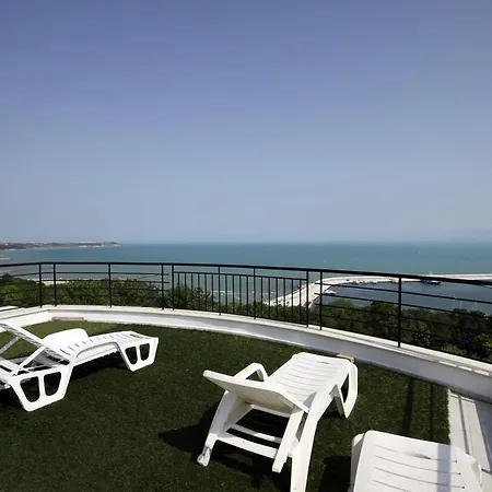 Briz 2* 부르가스