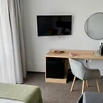 Hotel Briz 2*