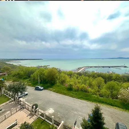 Briz - Free Parking Burgas