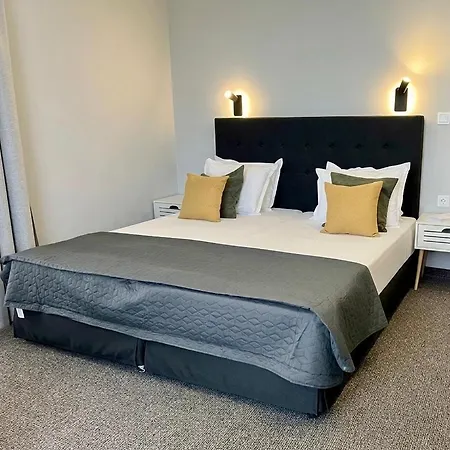 Hotel Briz - Free Parking Burgas