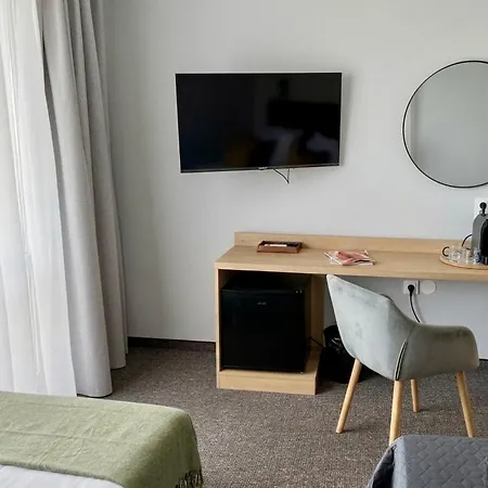 Hotel Briz - Free Parking 2*